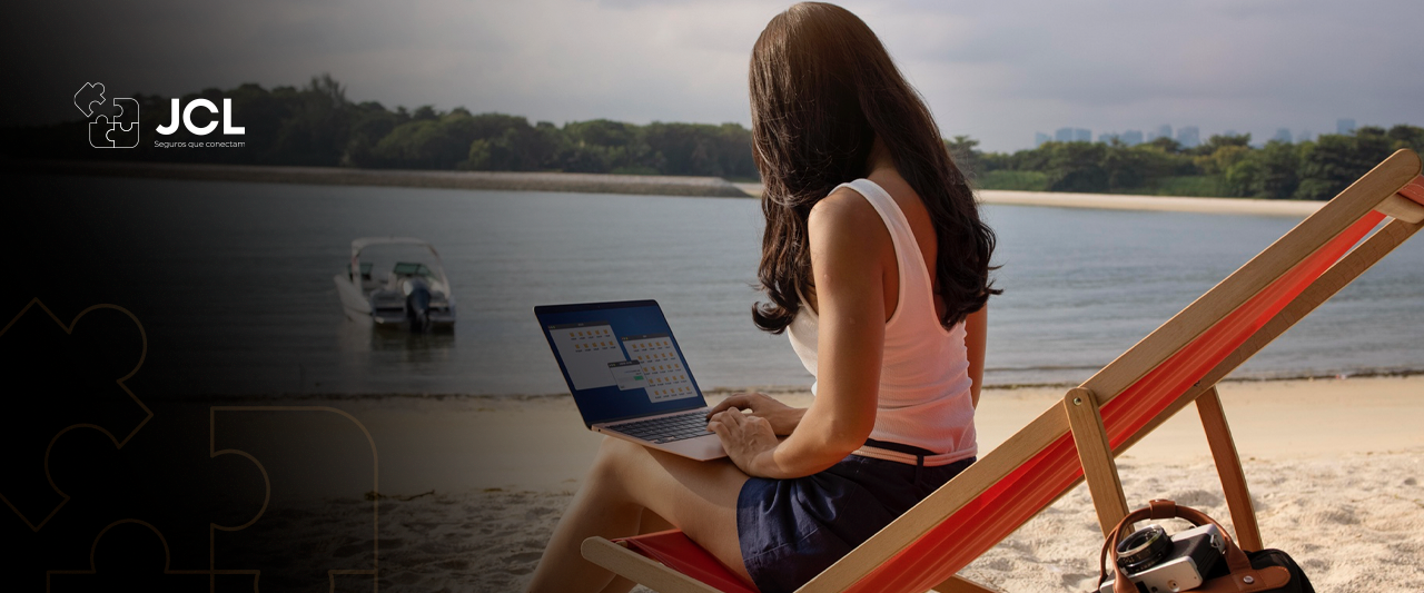 Seguro para bens pessoais: vale a pena proteger celular, notebook e eletrônicos nas férias?